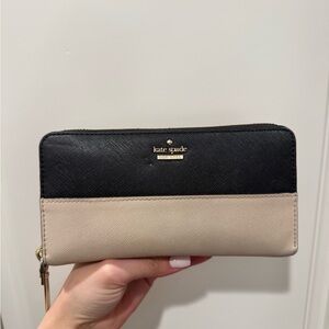 Kate Spade Black and Cream Wallet